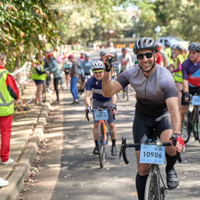 racing cyclists